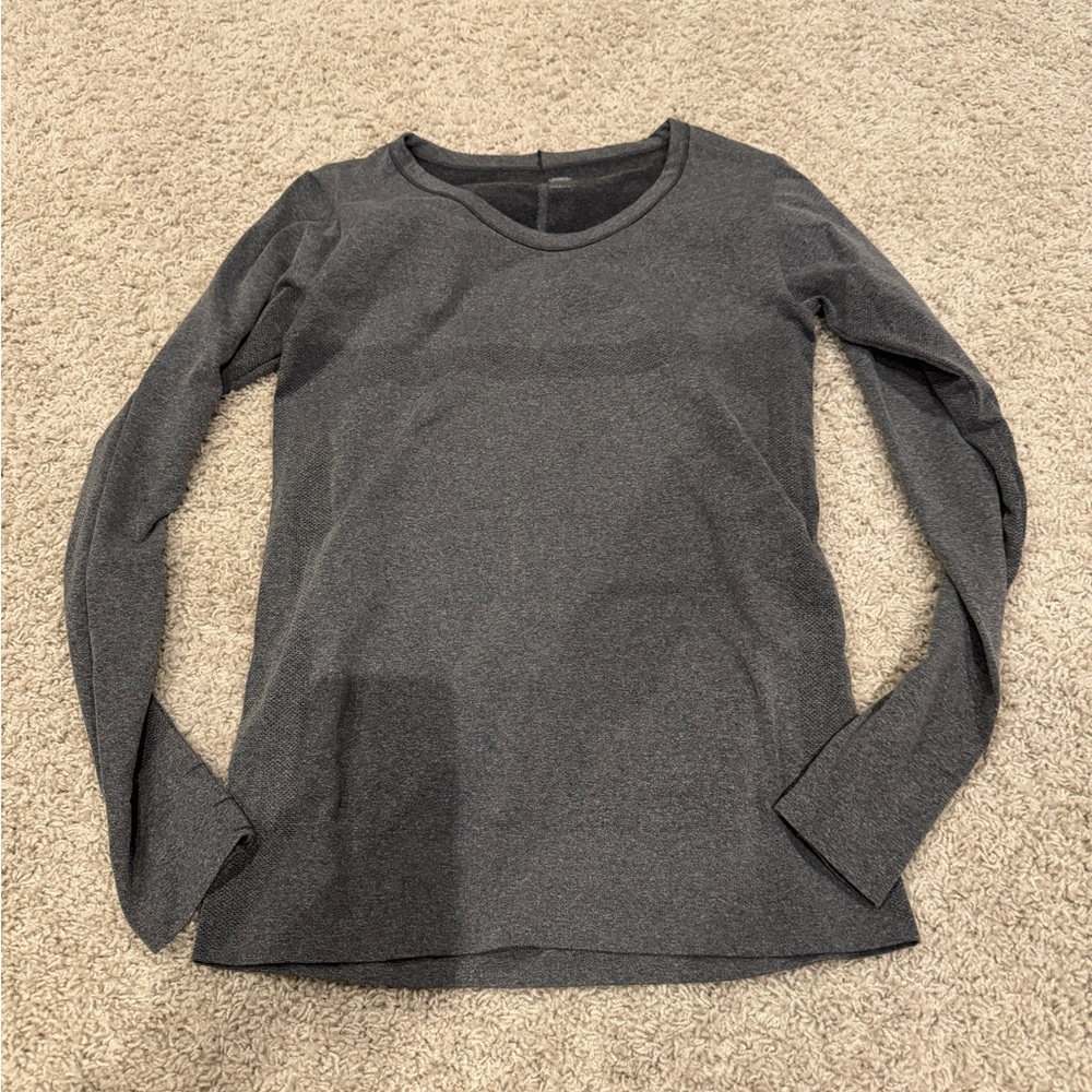 Zyia Grey sleeve